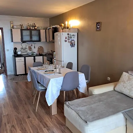 Appartamento In Chateu 1 Aheloy